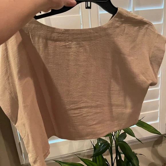 Express Cream-Tone Pleated Maxi Skirt Set - Picture 3 of 7